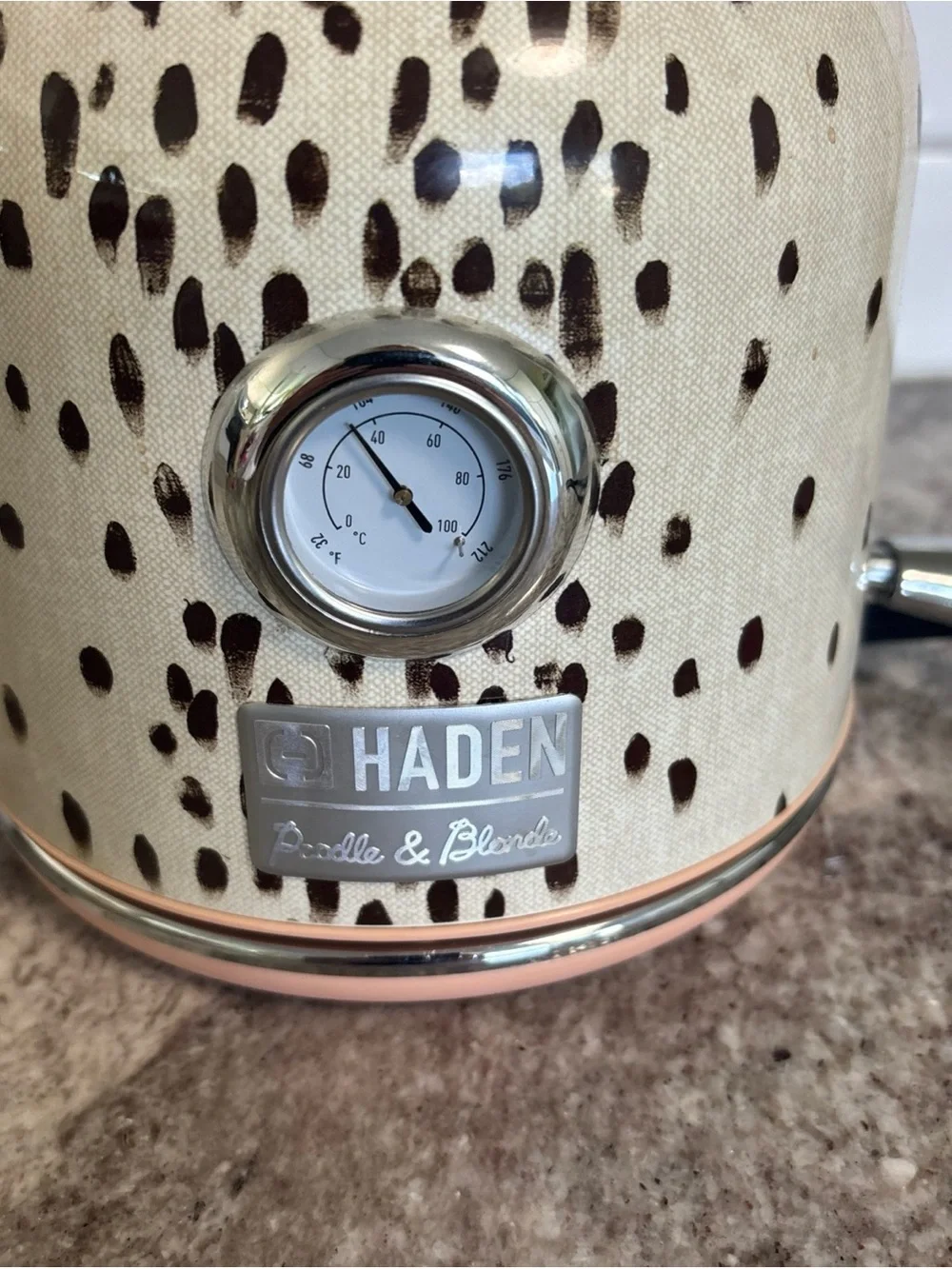 HADEN Rare Poodle & Blonde- Brown & Cream Electric Kettle, 1.7 L, 7 cups-Works!